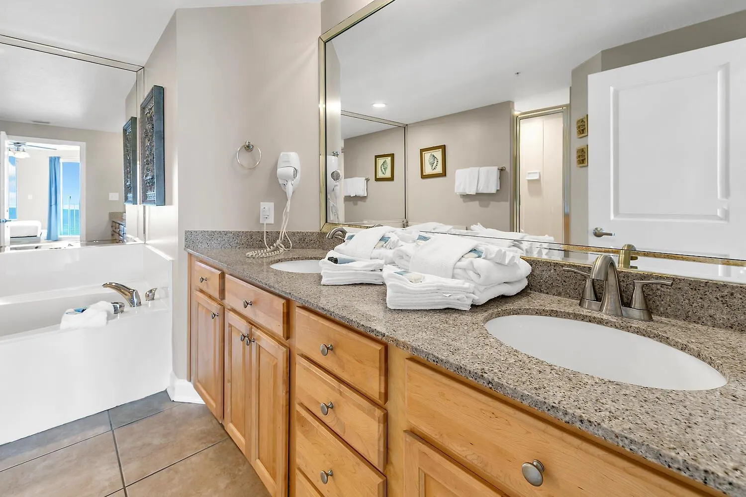 Marisol 204 By Emerald Coast Retreats Panama City Beach